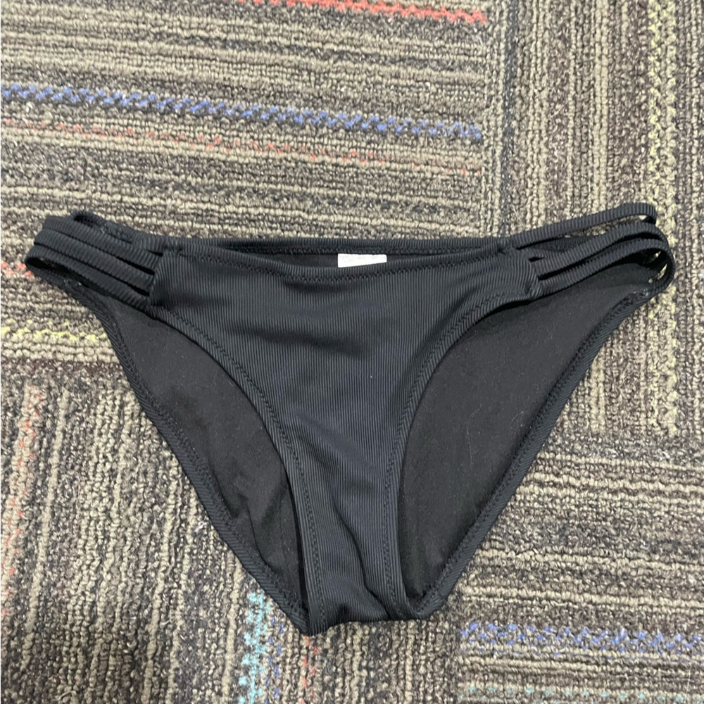 Xhilaration women’s black bikini bottoms size small